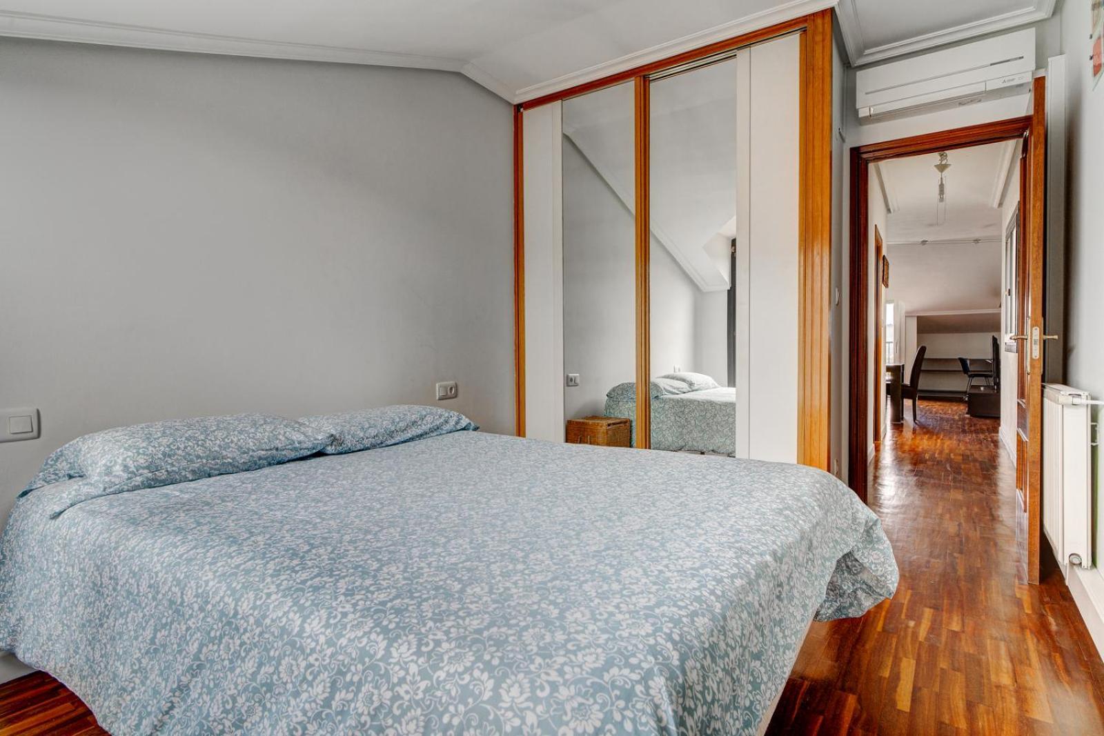 Apartament Luminoso Atico Con Terraza, Irun, Parking, 4Pax Zewnętrze zdjęcie