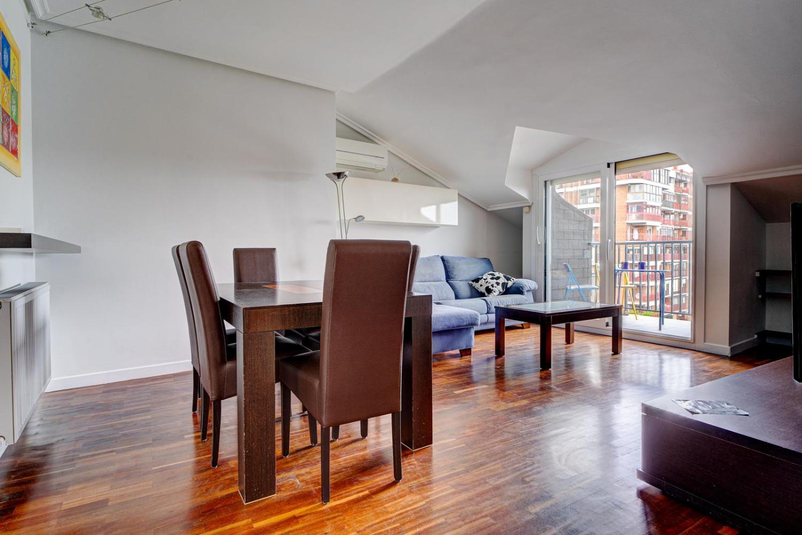 Apartament Luminoso Atico Con Terraza, Irun, Parking, 4Pax Zewnętrze zdjęcie