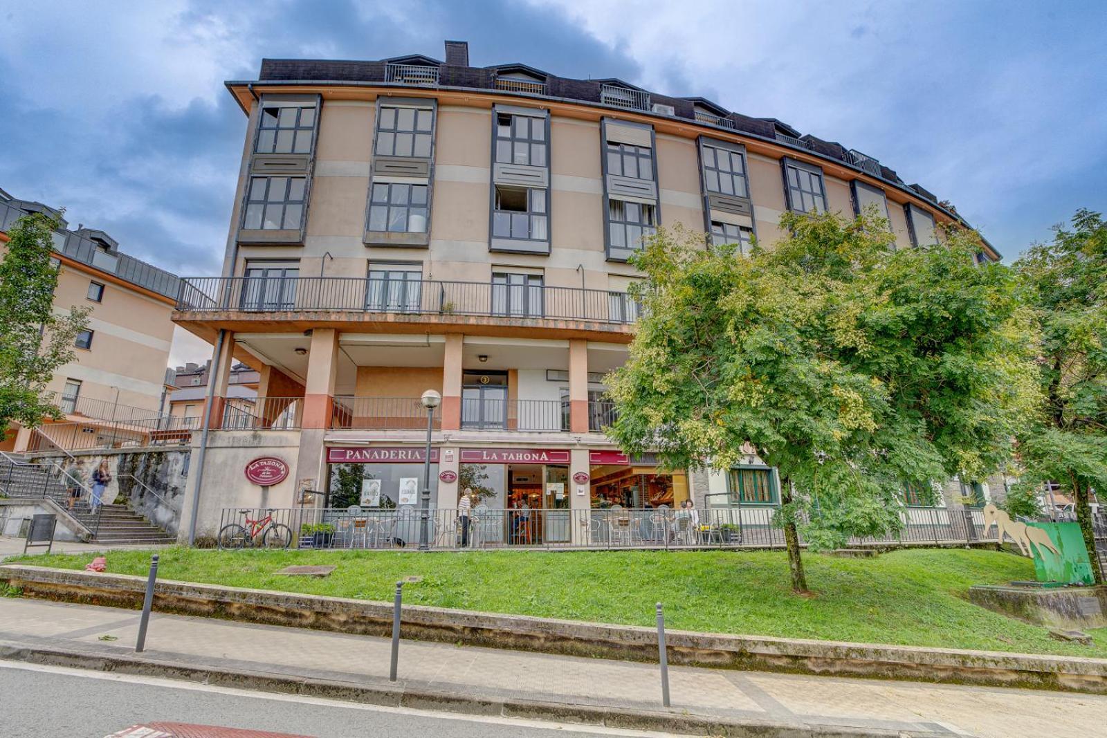 Apartament Luminoso Atico Con Terraza, Irun, Parking, 4Pax Zewnętrze zdjęcie